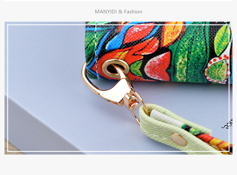 Streetwear Style Square Shape Women's Butterfly Pu Leather Zipper Wallets