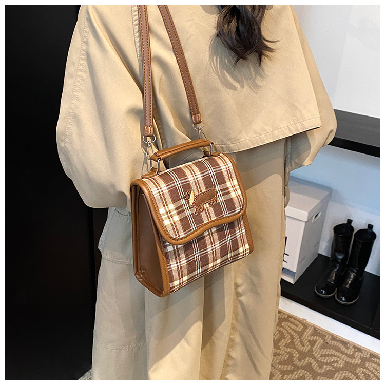 College-style backpack for women 2024 autumn new Dachshund student handbag, retro commuter crossbody bag undefined