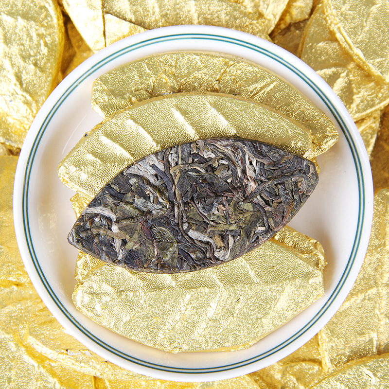 批发云南普洱茶叶金叶子勐海茶区古树黄金叶普洱茶生茶大叶种茶叶