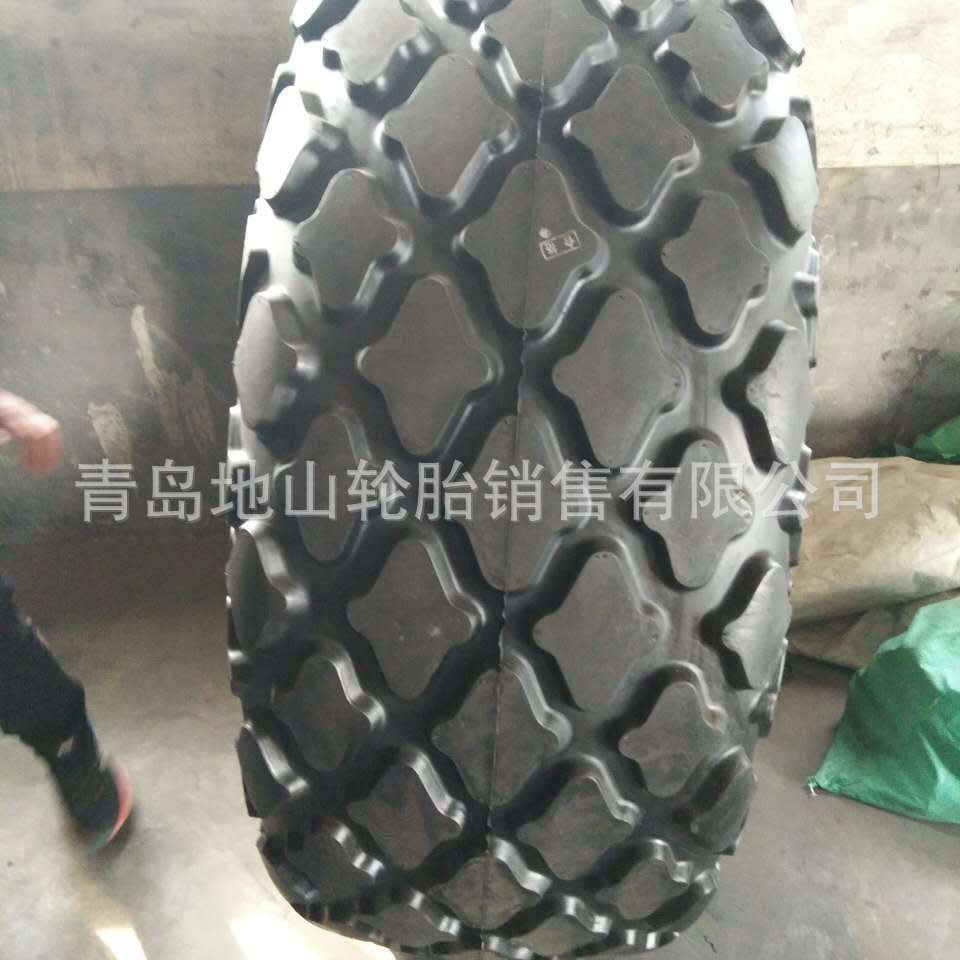供应23.1-26菠萝花纹 压路机轮胎工程机械轮胎