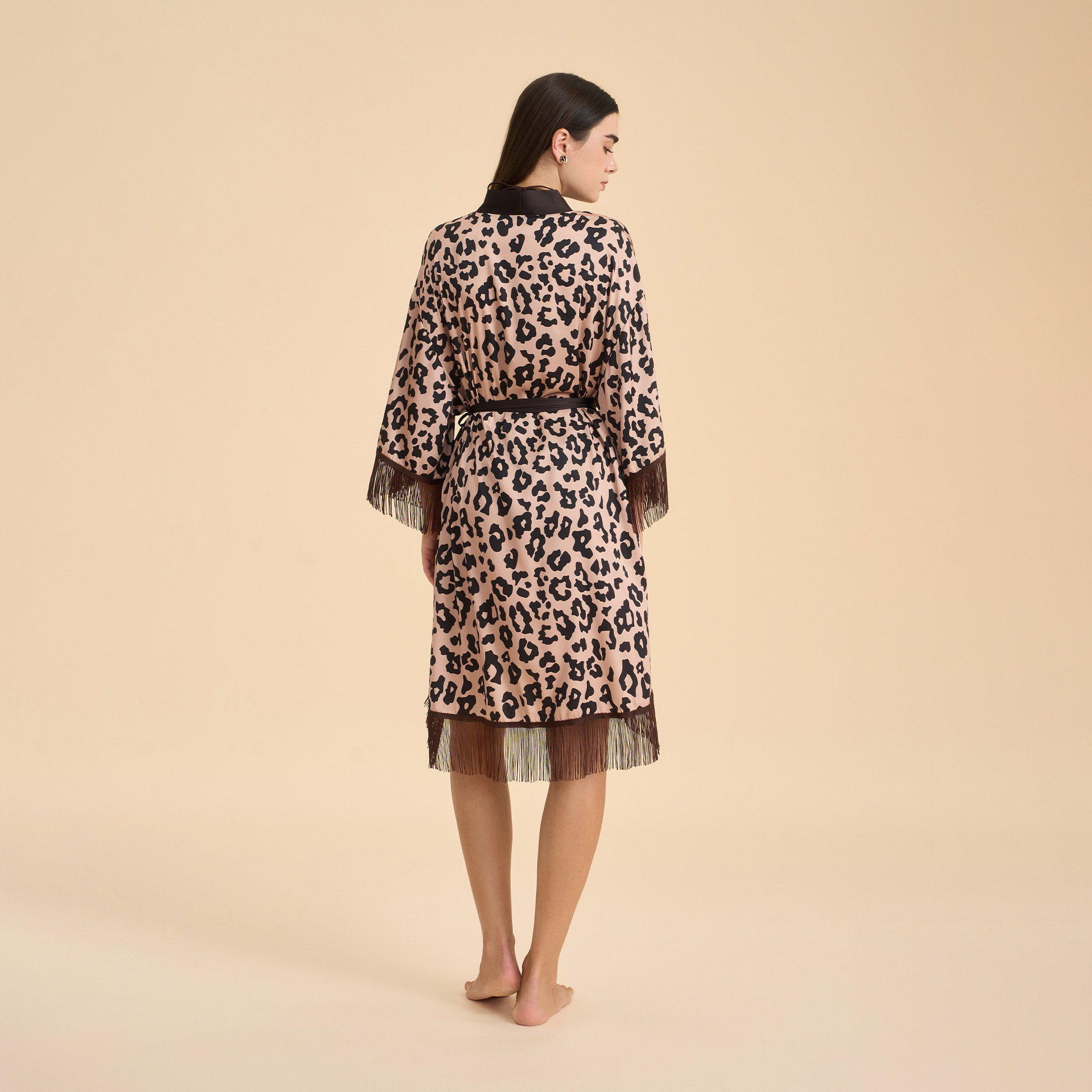 Europa y los Estados Unidos de verano nuevo satén de chiffón impresión de bordillos vestido corto suelto y cómodo vestido de dormir WP3956