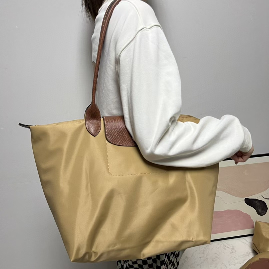 Amarillo desierto clásico