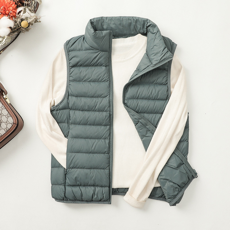 여성 회색 녹색