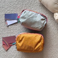 新款羊驼多巴胺色外出旅行挎包化妆包4L大容量防水尼龙洗漱包挂包