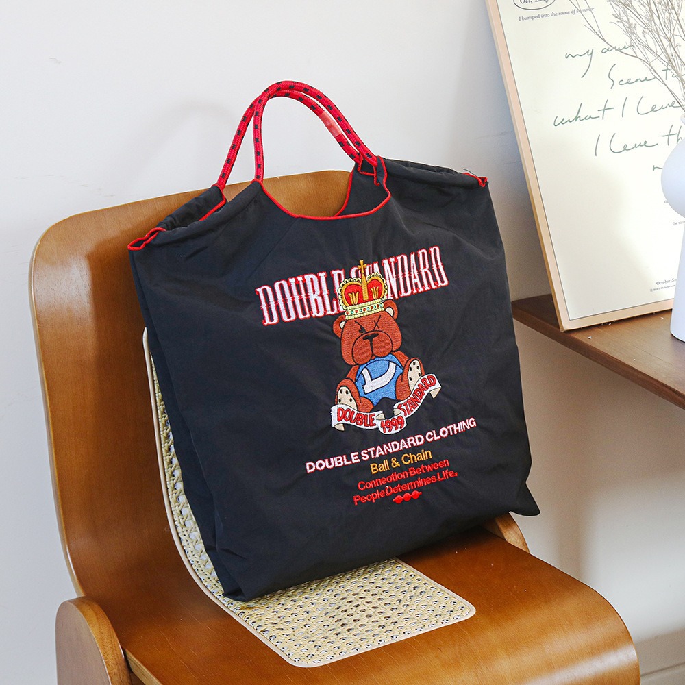 厳選ネット赤同項日系ボールチェーン刺繍レジ袋女性ファッション小衆大容量シングルバッグ潮