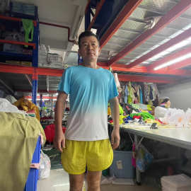 男士休闲风休闲夏季亲子装渐变宽松半袖圆领夏装薄款透气运动户外