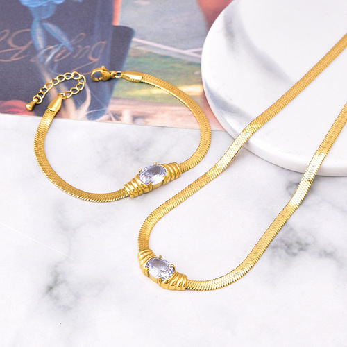 Cross-border fashion jewelry flat snake chain claw zircon pendant non-fading titanium steel clavicle chain white green diamond bracelet necklace for women