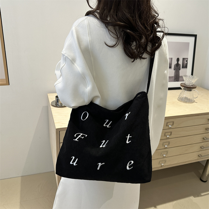 Carta de tela de terciopelo bolsas grandes para mujeres 2024 nueva moda bolsas coreanas bolsas para estudiantes de clase bolsas de compras de gran capacidad