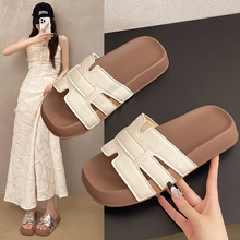 �W�t��ЬŮ�⴩���ֵ�ļ��·�ʽ��Ů�L��ȹ��ƽ�כ���ɳ��һ����