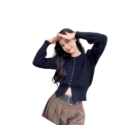 Korean style lazy single-breasted long-sleeved sweater women's autumn new fashionable loose design round-neck short cardigan