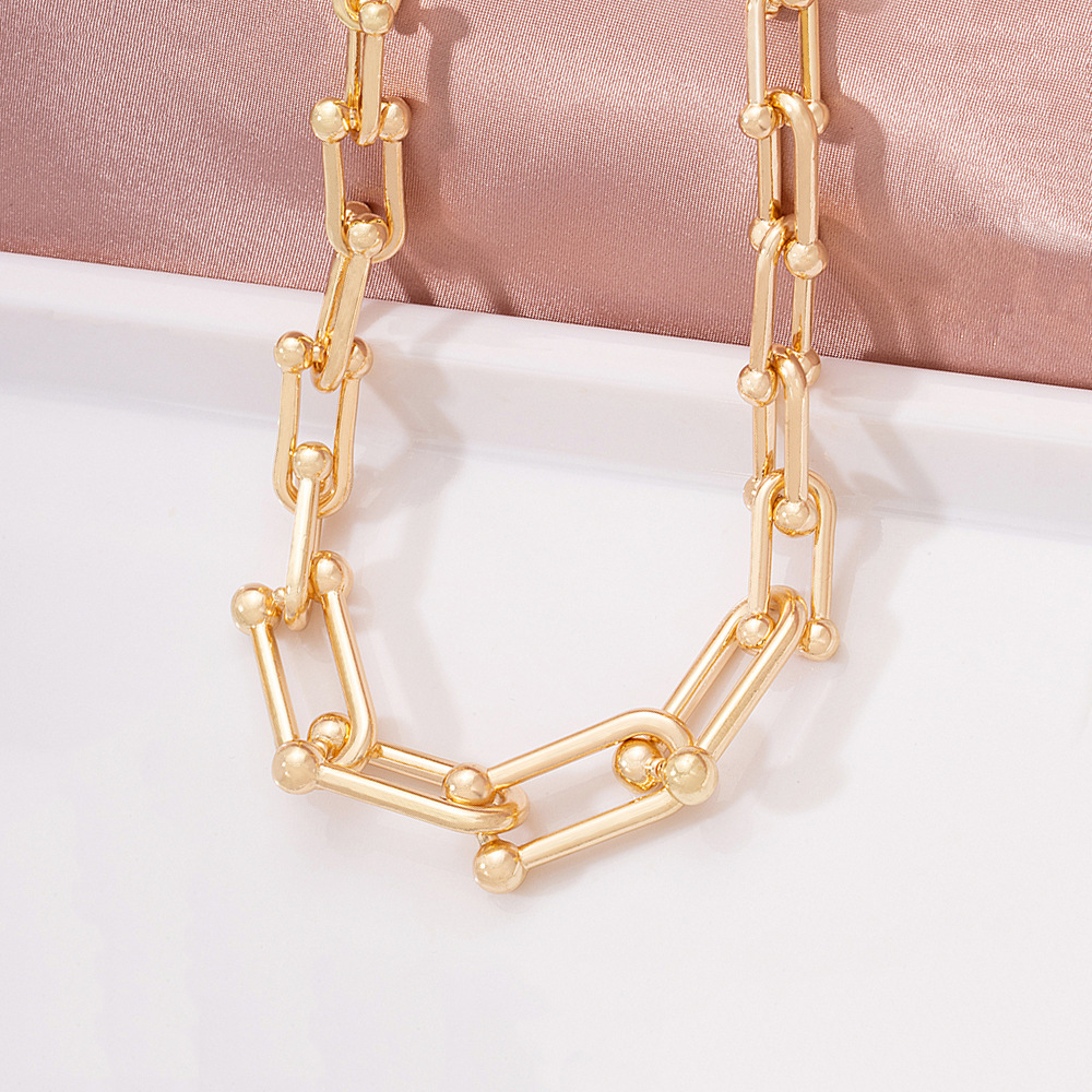 Simple Fashion Geometric Alloy Necklace display picture 3