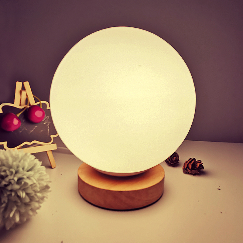 Decoración de madera maciza nórdica lámpara de mesa usb dormitorio lámpara de cabecera estudio casa de familia led luz de noche luz de ambiente creativa wabi-ji