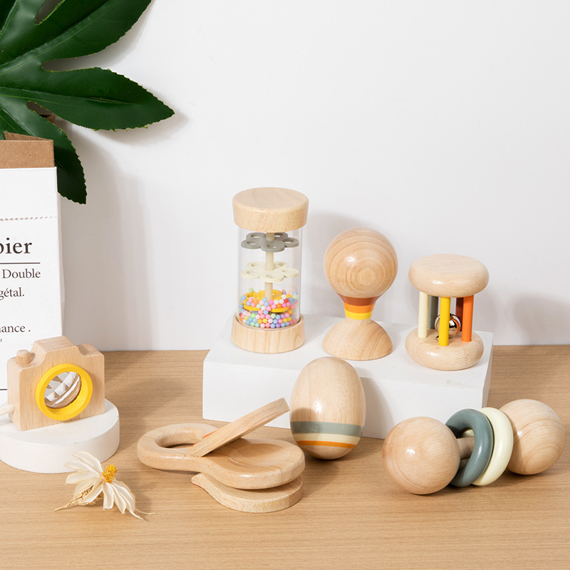 Regalo de cumpleaños para recién nacidos de madera, sonajero de mano de color, educación temprana Montessori, agarre, entrenamiento audiovisual, juguete calmante