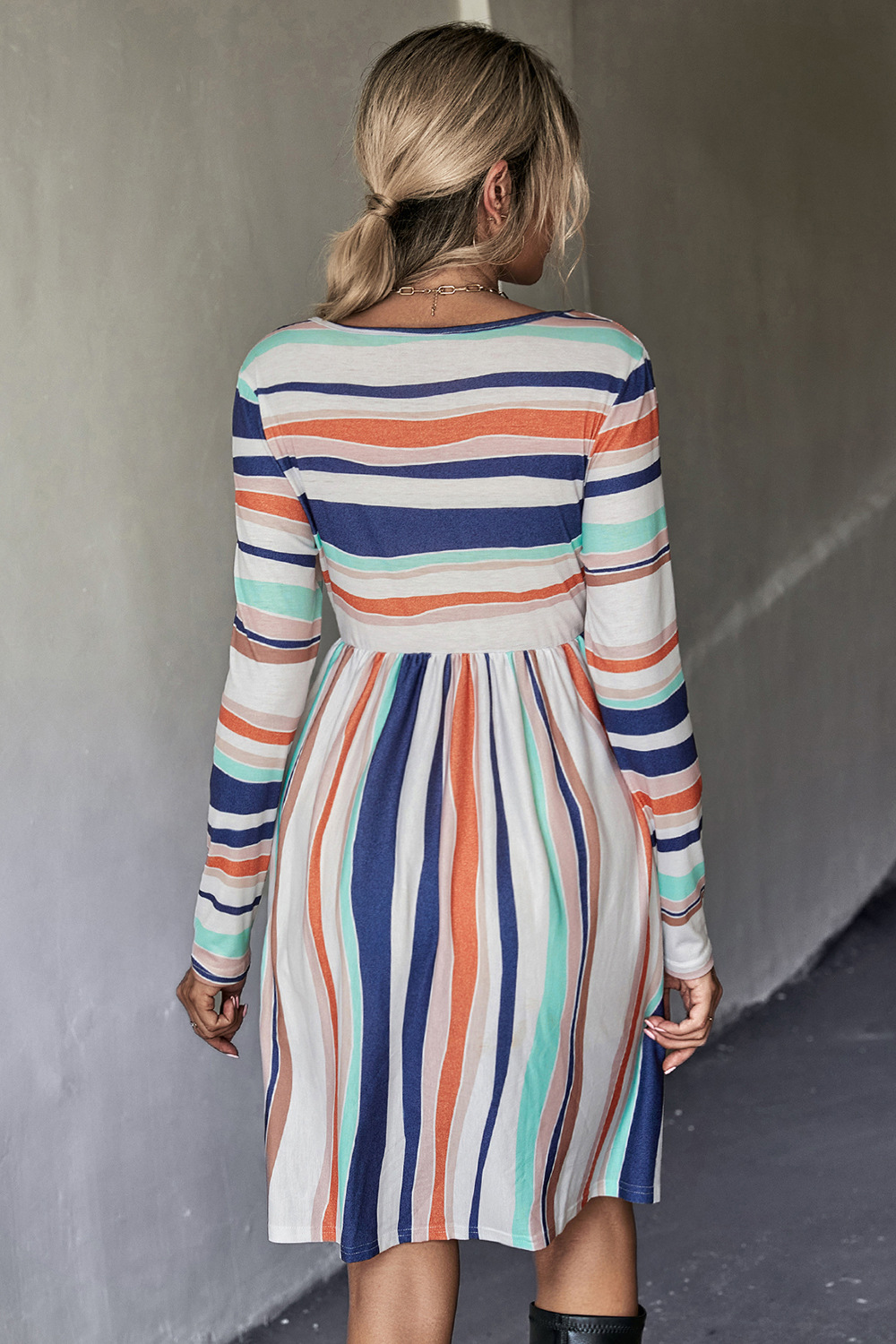 long sleeved round neck high waist striped dress NSLNZ136901