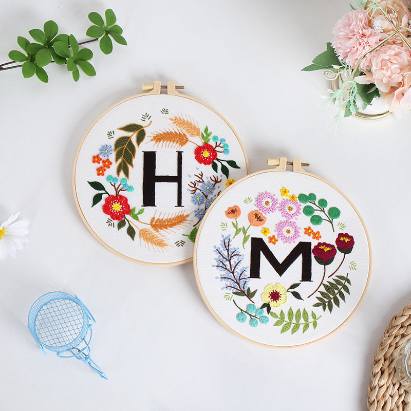 Nuevos productos de amor letras floral home bordado hecho a mano DIY material paquete Amazon venta caliente bordado