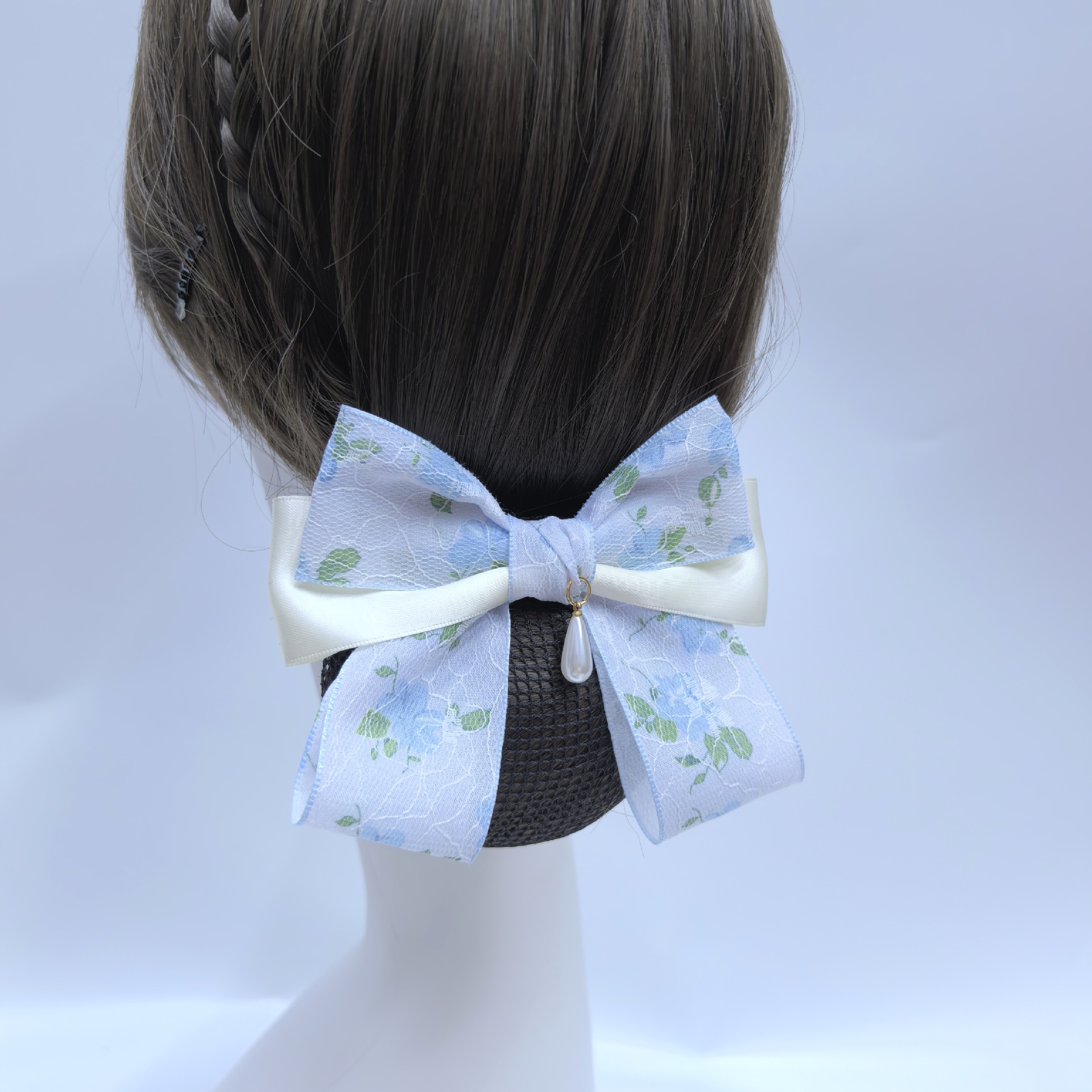 Hairnet for Nurses, Professional Office Workers, Restaurant Staff, Flight Attendants, with Bowknot