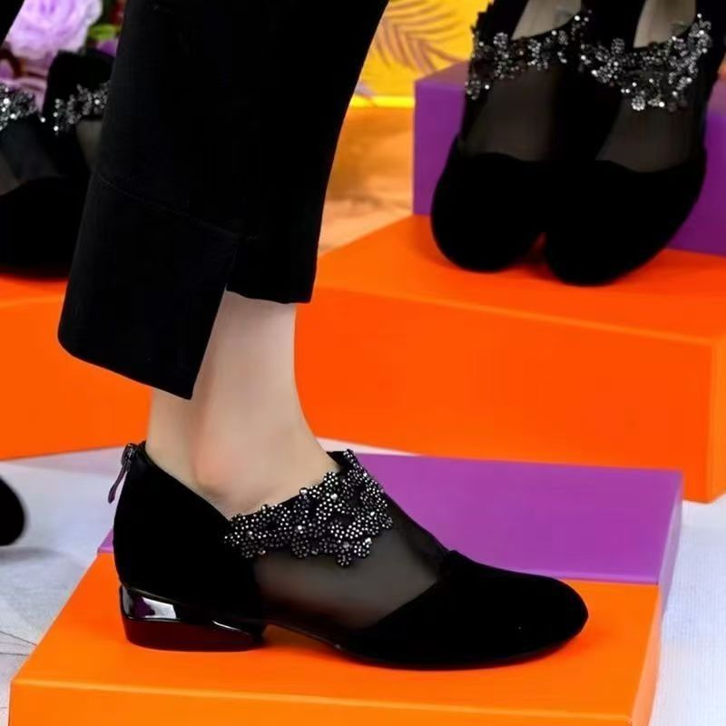 2025 New Style Genuine Leather Mesh Rhinestone Women's Shoes Round-Toe Flats Women's Soft-Soled Mom Sandals Hollow Leather Shoes Low-Top 2025 New Style Genuine Leather Mesh Rhinestone Women's Shoes Round-Toe Flats Women's Soft-Soled Mom Sandals Hollow Leather Shoes Low-Top