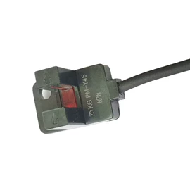 震动开关;开关元件;连接器