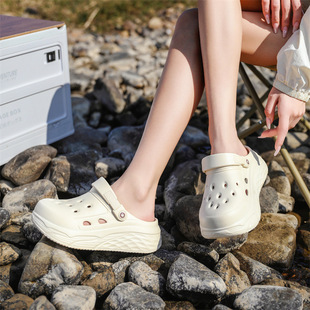 Summer Croc Shoes Women's Non-Slip Beach Outdoor Thick-Soled Baotou Shoes with Shit Feeling Fashion Easiest for Match Factory Direct Sales