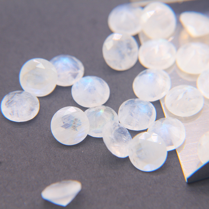 Organic gemstone for ring, moonstone, 5mm