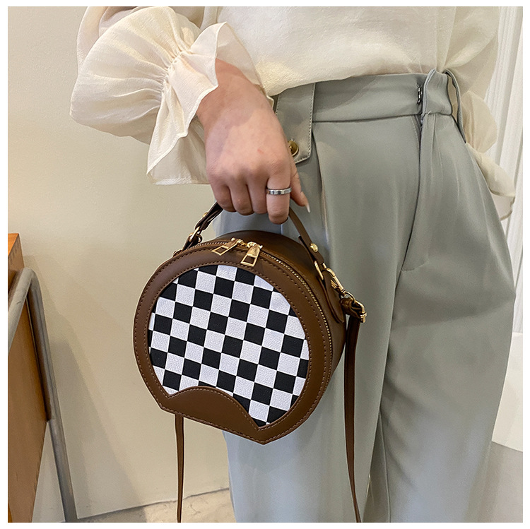 Plaid Stitching Simple Women's Bag Spring And Summer New Shoulder Messenger Bag display picture 1