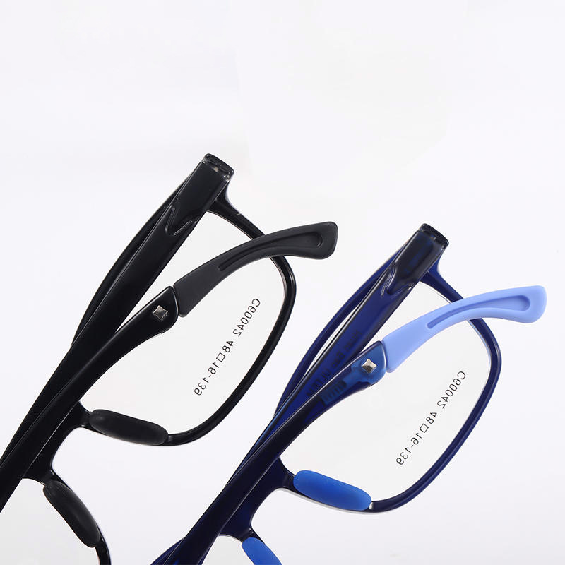 Suave y cómodo no-pellizco cara Deportes antideslizante gafas de pierna de cuatro bloques ajustable gancho de la pierna puede ser equipado con gafas de miopía marco