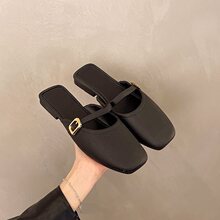 ��Ь�\�ڷ�ʽ2024�͹ŷ��^ƽ�װ��^�ļ�ȹ�ӕr���⴩�����¿��ɫ