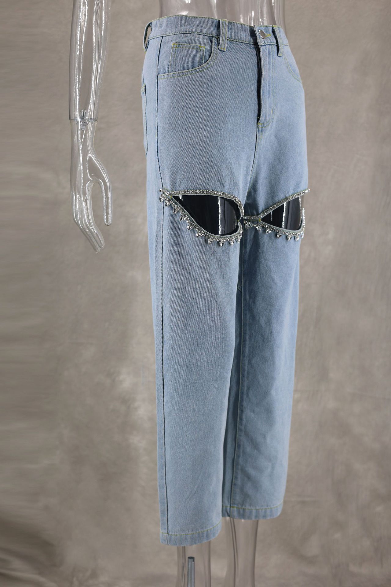Women's Blue Ripped Straight Jeans For Spring And Summer_voghion.com