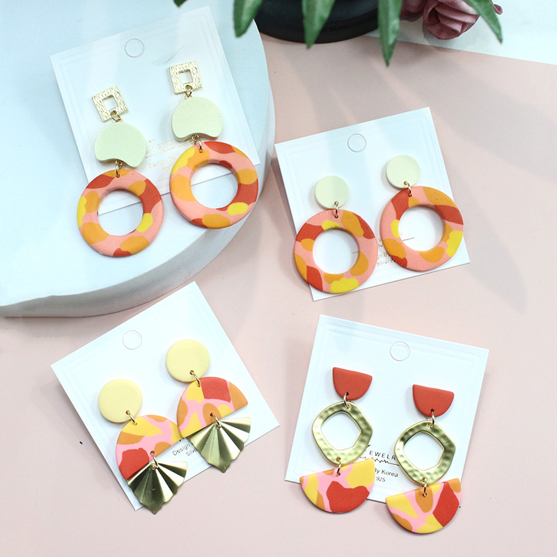 1 Pair Fashion Round Soft Clay Women's Drop Earrings display picture 5