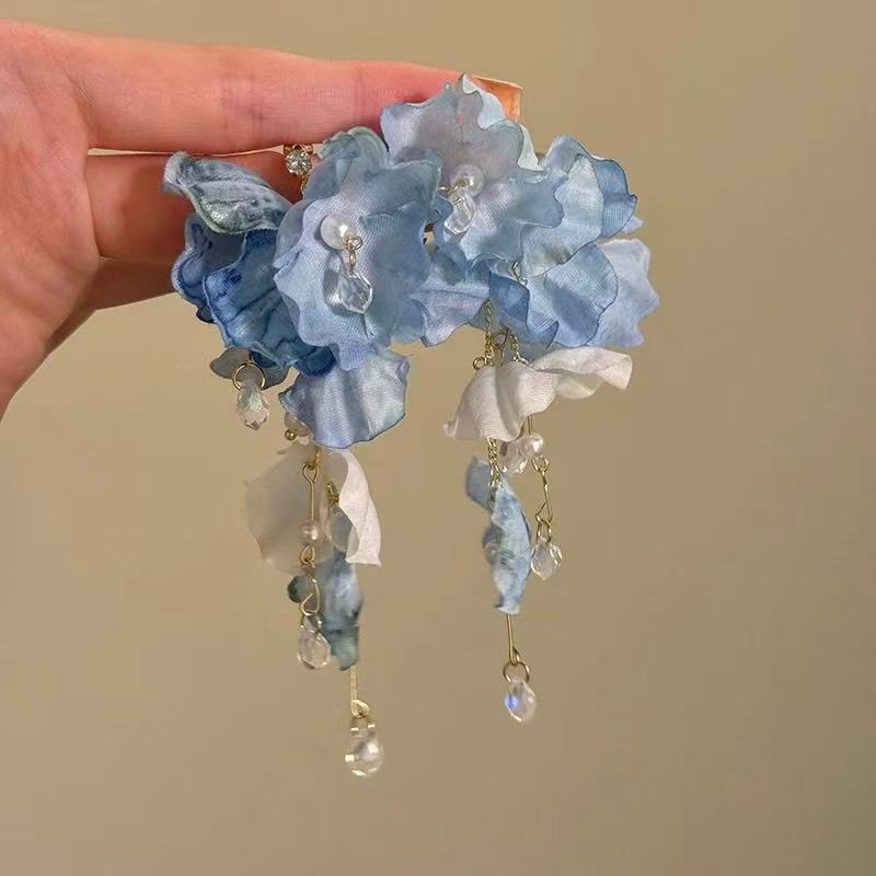 Pendientes de borla de cuentas de arroz de flor de gasa de aguja de plata Pendientes de todo fósforo de estilo de vacaciones Pendientes frescos y dulces para mujer