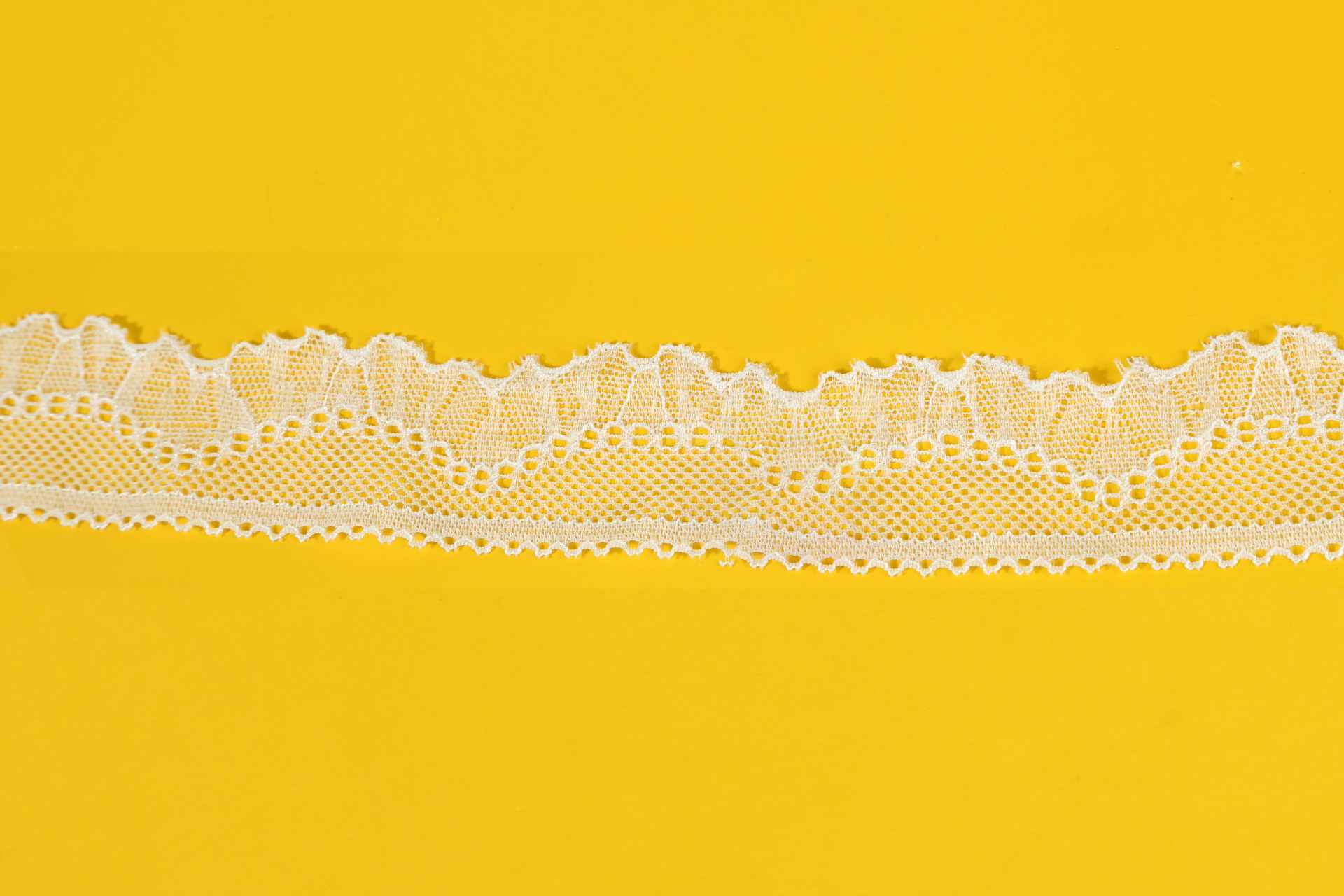 Accesorios de encaje de nylum blanco, decoración hueca de borde ancho de alta gama, cuello, falda, cortina, tela de mesa al por mayor