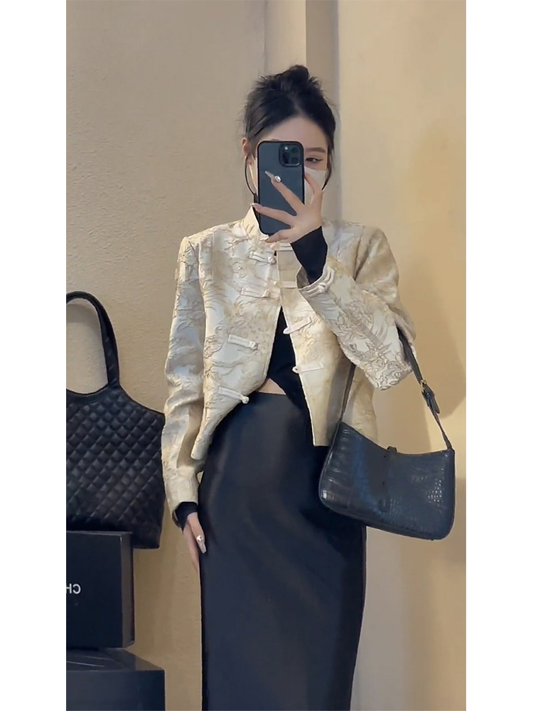 새로운 중국 코트