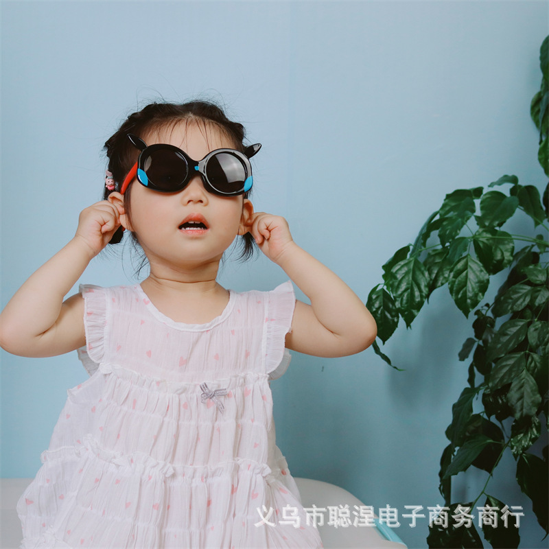 children's classic sunglasses