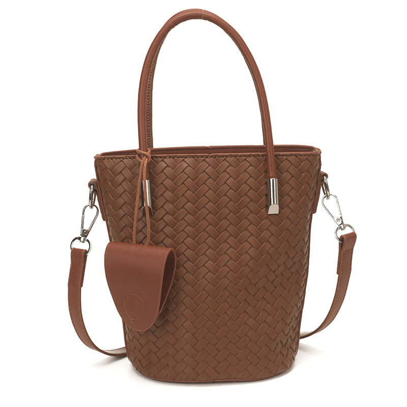 Cestas de verduras tejidas bolsas de cubo de mano para mujeres 2026 nueva textura de lujo ligera versátil mochila de hombro image 7