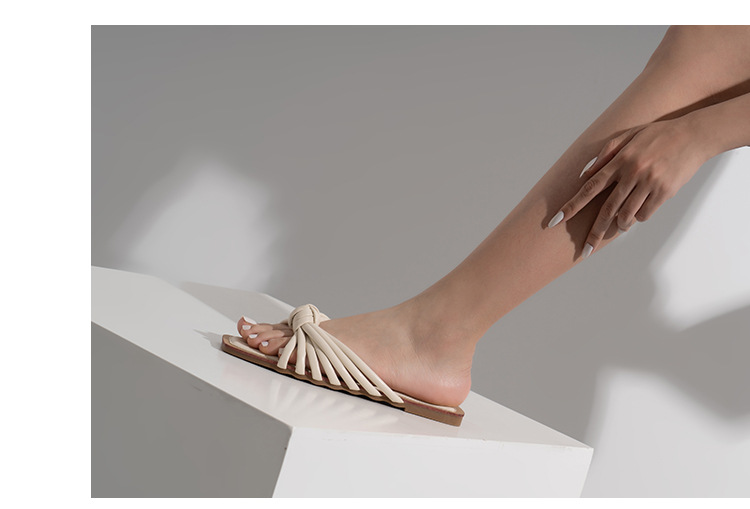 Tek Kelime Örgülü Düz Sandalet Ve Terlik Yaz Modası Hollow Beach Terlik_voghion.com