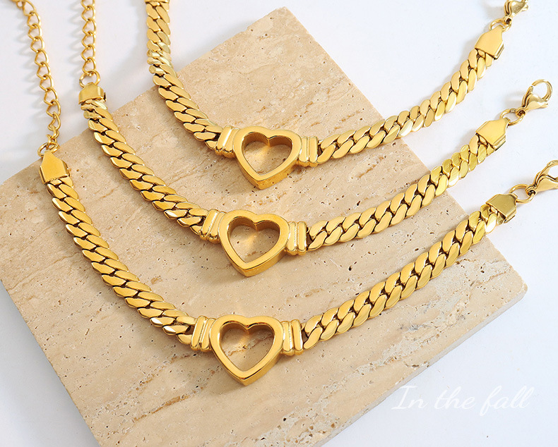 Fashion Heart Shape Titanium Steel Plating Bracelets 1 Piece