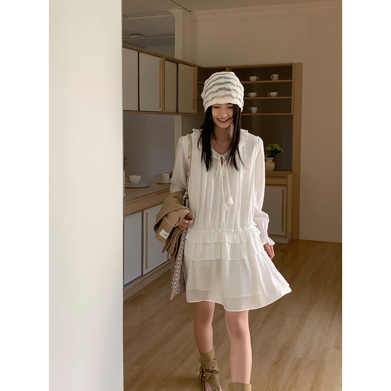 Bohemian Style Long-Sleeve Dress for Women, New Spring Collection, Loose Fit, Slimming, Ruffled Collar, Pullover Short Dress Bohemian Style Long-Sleeve Dress for Women, New Spring Collection, Loose Fit, Slimming, Ruffled Collar, Pullover Short Dress