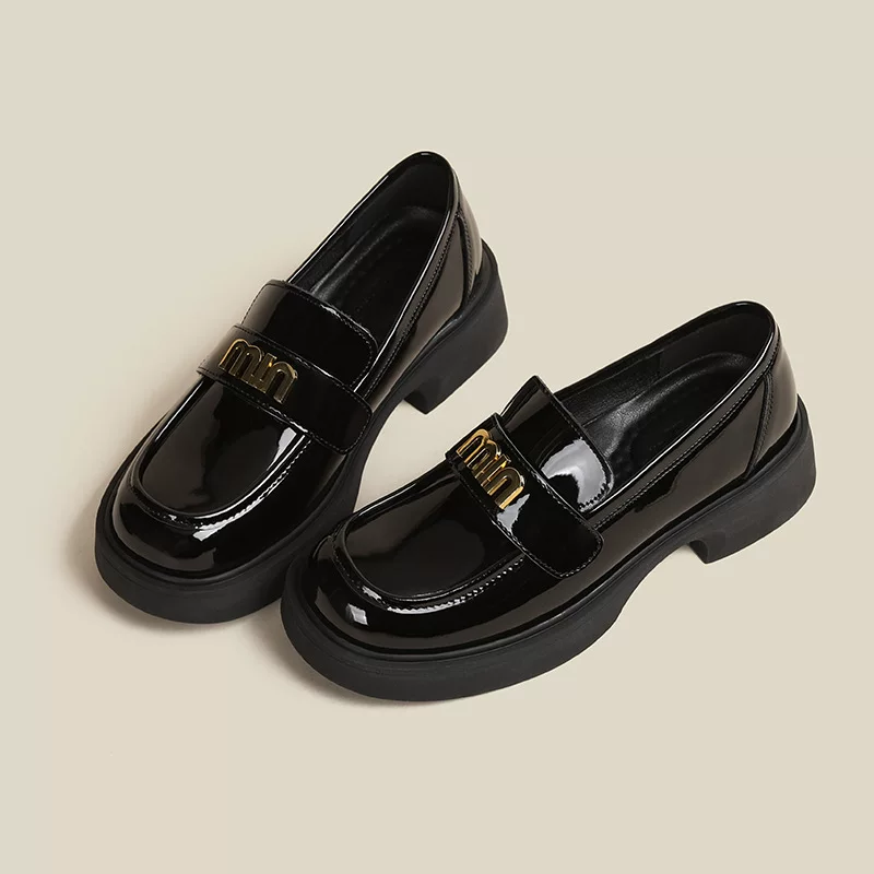 Footwear platform English style for leather shoes, loafers, shoes, internet celebrity