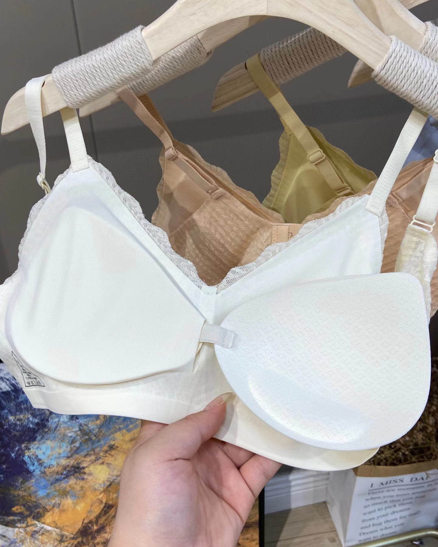 f593639cfffea42ff82d9dd3c3b7ab