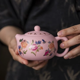 陶瓷工艺品;茶壶;紫砂工艺品