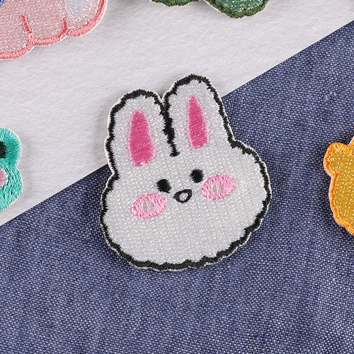 Computer embroidered logo cartoon cute animal head embroidered chapter clothing accessories clothing and hat accessories patch self-adhesive cloth stickers