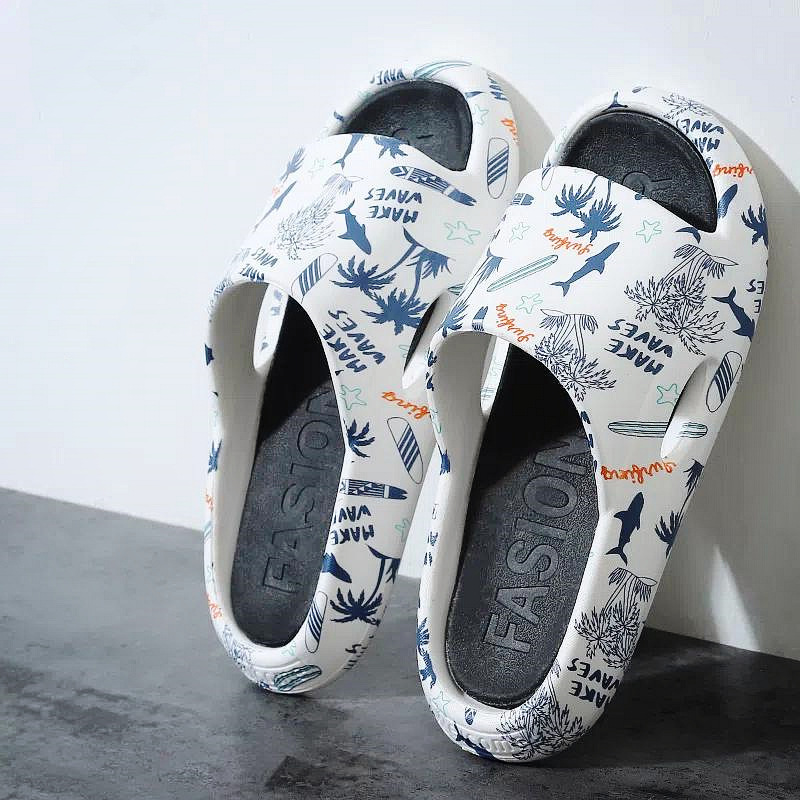 New men's indoor and outdoor soft-soled slippers, men's pvc printed slippers, graffiti style slippers with a sense of shit, wholesale