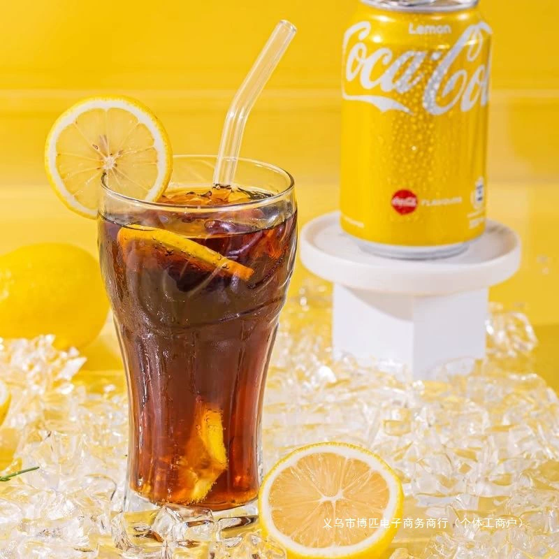 Газированный напиток (Coca-Cola) со вкусом лимона — Гонконг, банка 330 мл