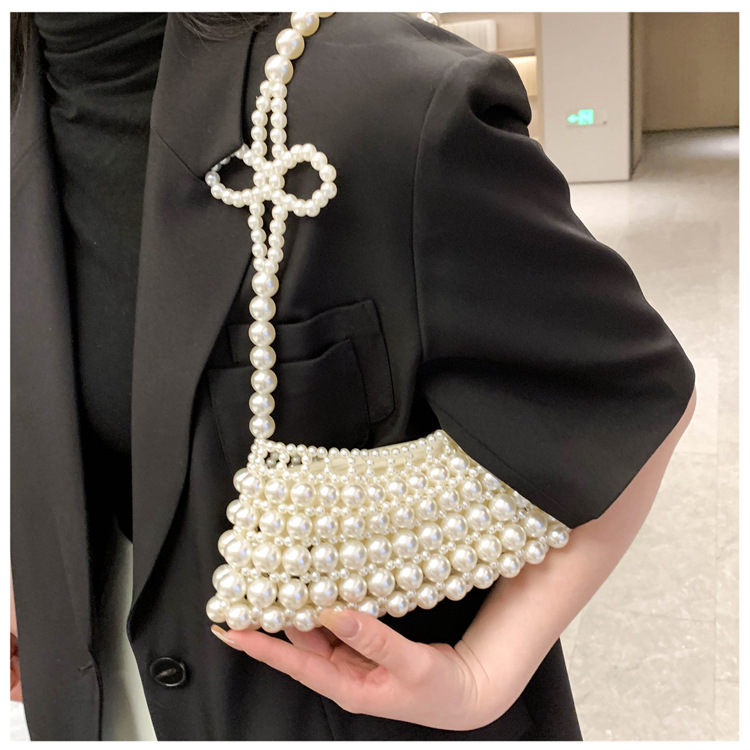 Women's All Seasons Artificial Pearl Solid Color Elegant Oval Open Underarm Bag display picture 4