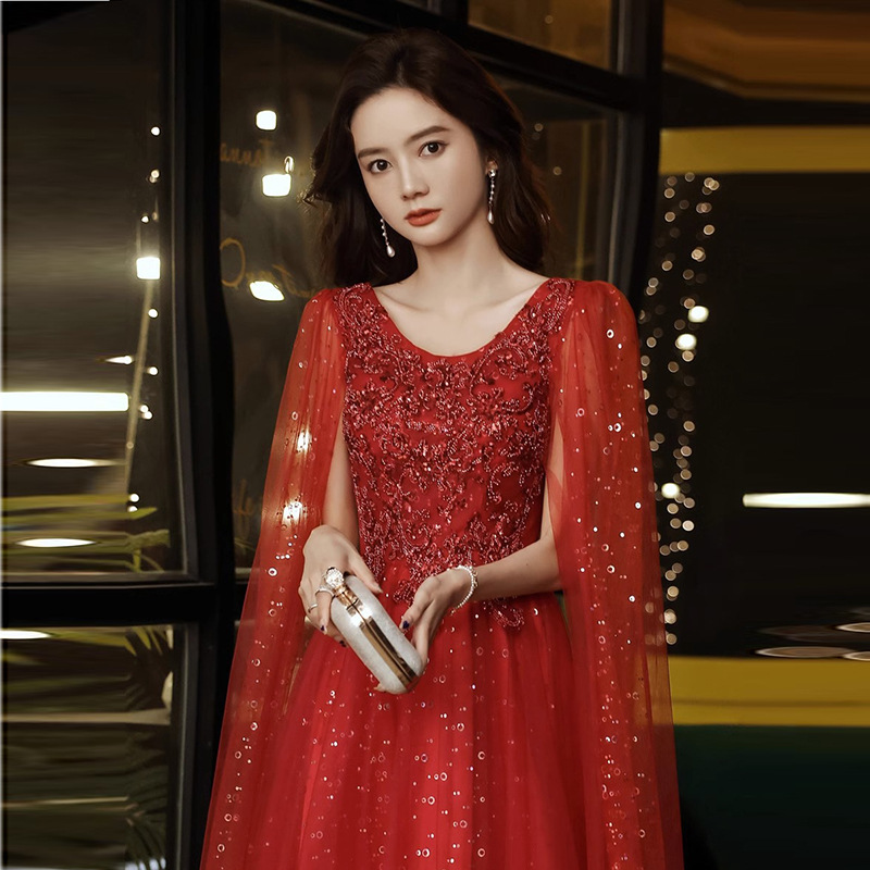 Vestido de noche de alta gama para mujer, vestido para banquete, nuevo modelo 2026 para novias, atuendo elegante y sofisticado para presentaciones. image 1