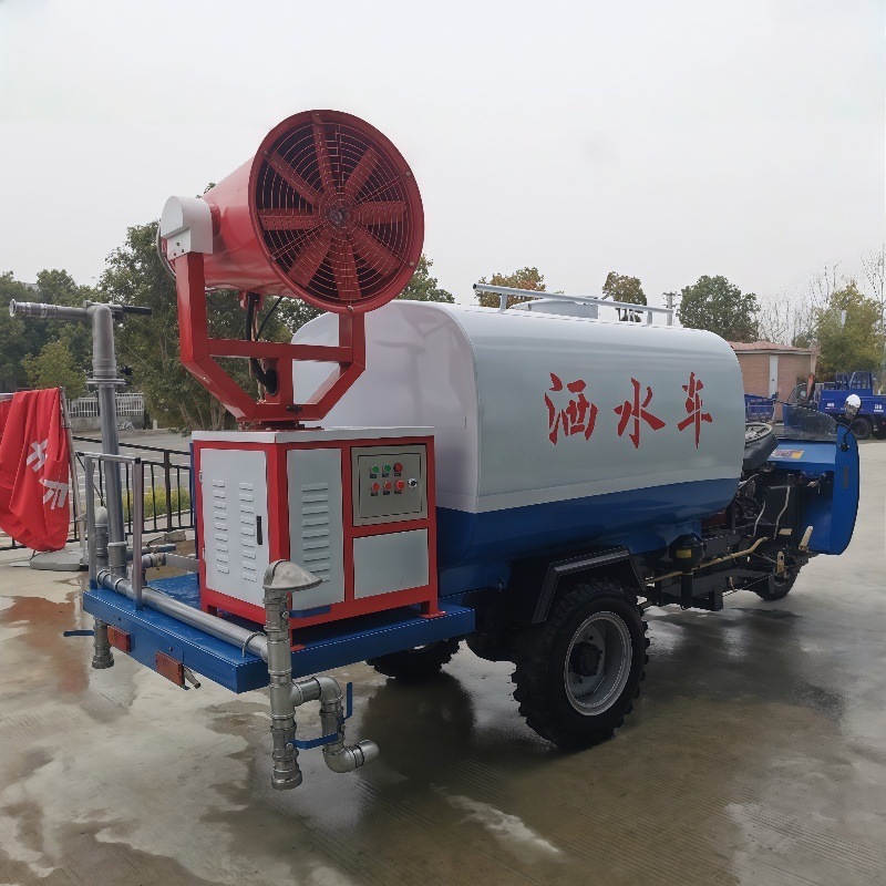 Export price of small diesel three-wheel sprinkler truck. New discounts on mist cannon sprinklers for landscaping and construction sites