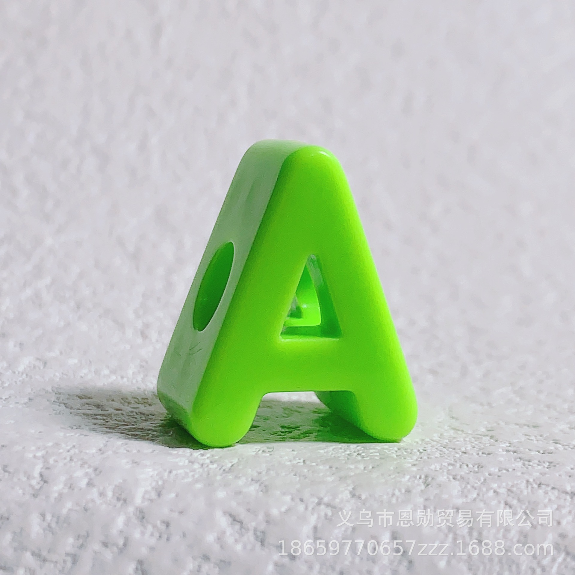 A (green)