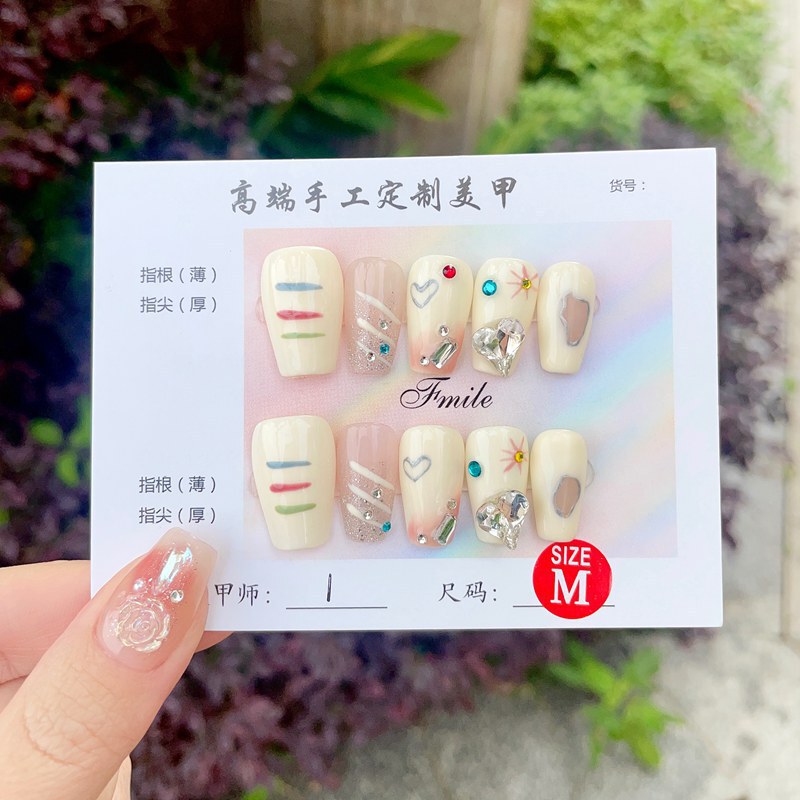 [original Real Shot] Purely Handmade Wearable Nails, Retro and Cute Y2k Millennium Sexy Hand-painted Manicure, Short Style, Versatile