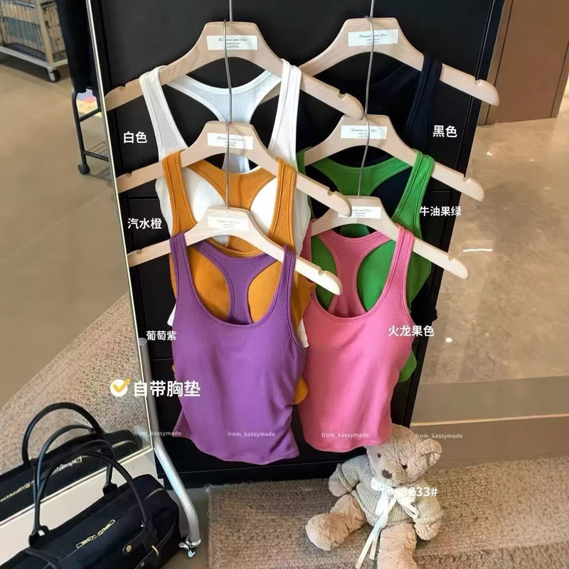 3233 Spring/Summer Original New Style Racerback Hot Girl Tank Top for Women with Chest Pad Design, Versatile Outerwear Top