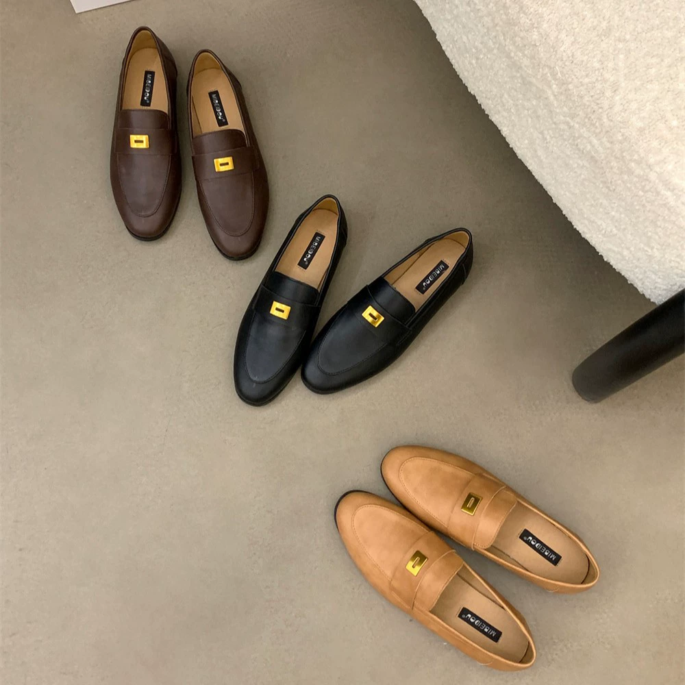 Женские кожаные лоферы в ретро-британском стиле, весна 2025, мягкая кожа, неглубокий вырез, плоская подошва